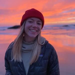 Meet your Posher, Eva